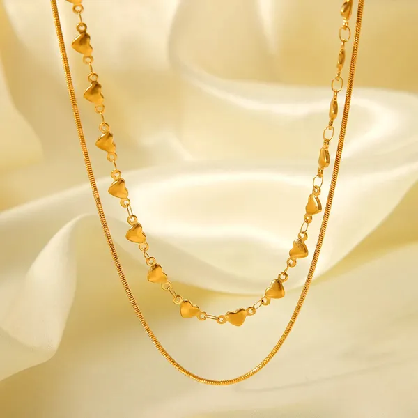 Gold_Dual_Layer_Loving_Heart_Necklace_For_Women